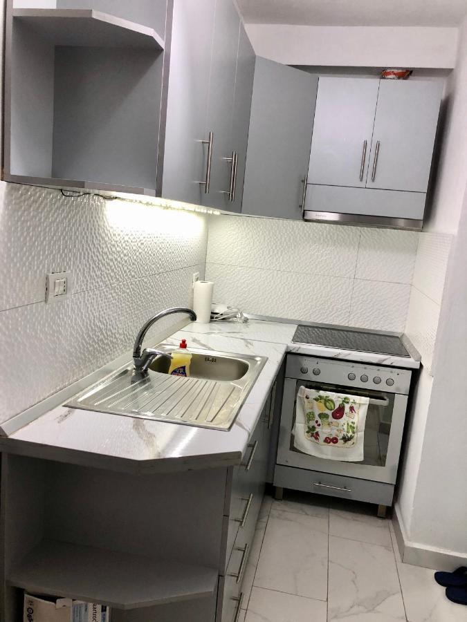 Superb Studio Apartment Near To The City Center Tiran Dış mekan fotoğraf